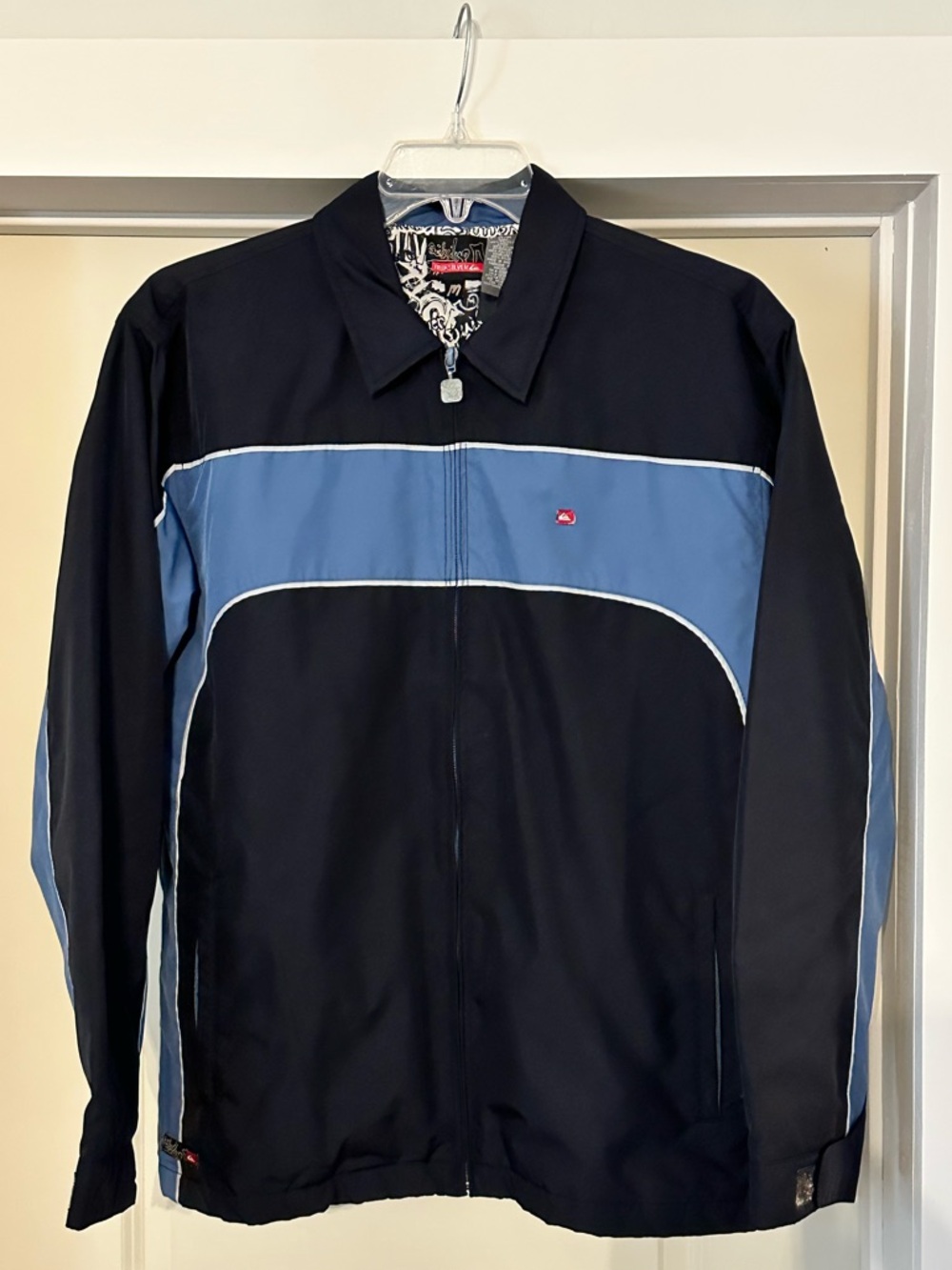 Quiksilver Navy and Light Blue Zip-Up Shirt Jacket